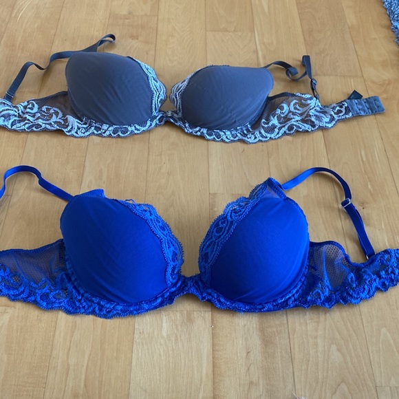 NATORI Feathers contour underwire bras 34C. One in grey and one in blue. - Picture 2 of 3